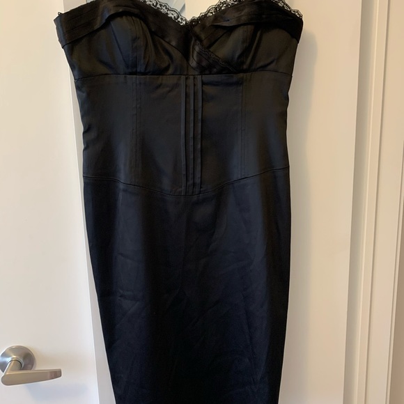 Silk dress - Picture 4 of 5